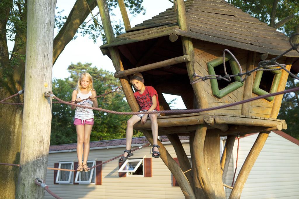 Oostappen Vakantiepark Zilverstrand Mol Exterior photo